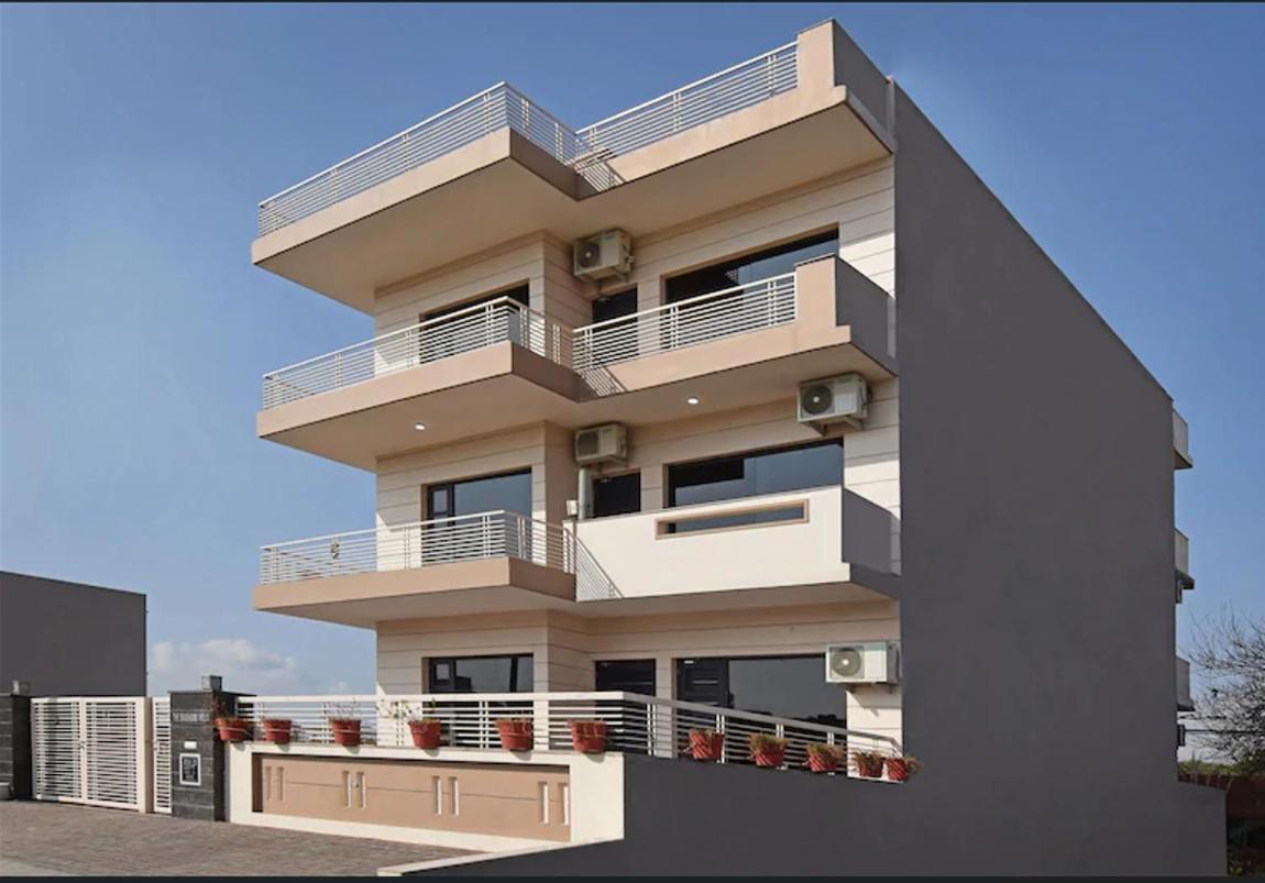 The Shashank Villa Panchkula Extérieur photo